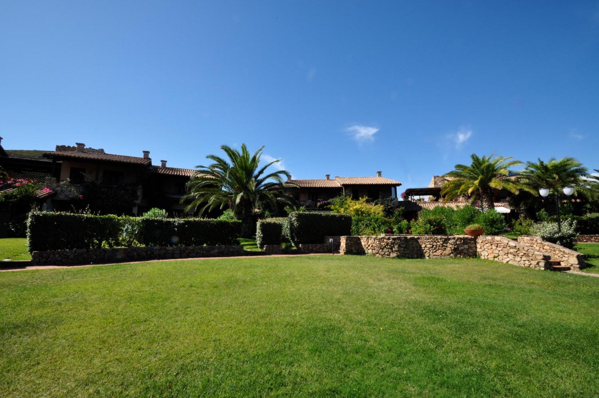 Appartamenti Residence Vela Blu Golfo Aranci Marinella  Exterior foto